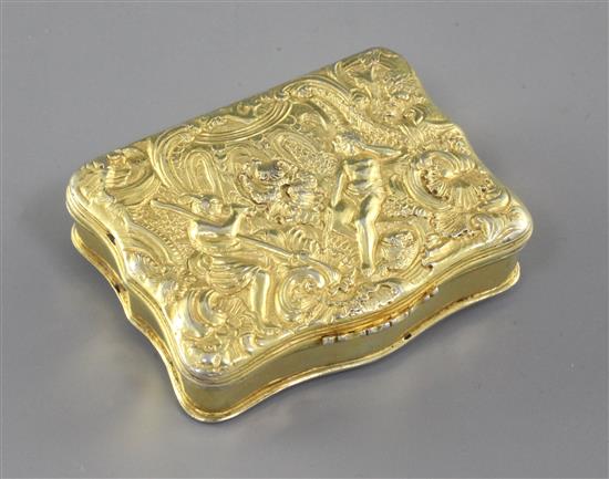 An early 19th century Scottish? silver gilt snuff box, 2.5 oz.